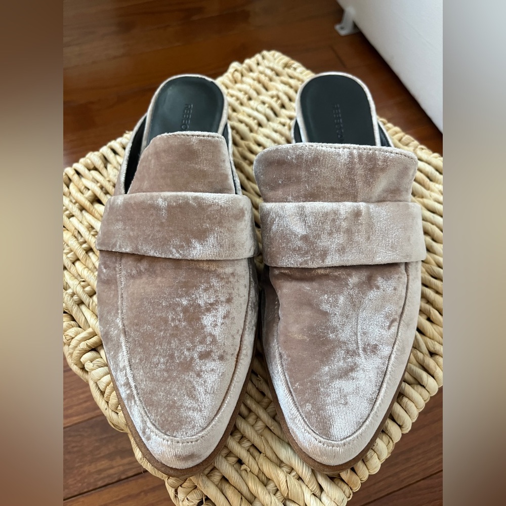 Rebecca Minkoff Soft Lavender Velvet Slides 7.5